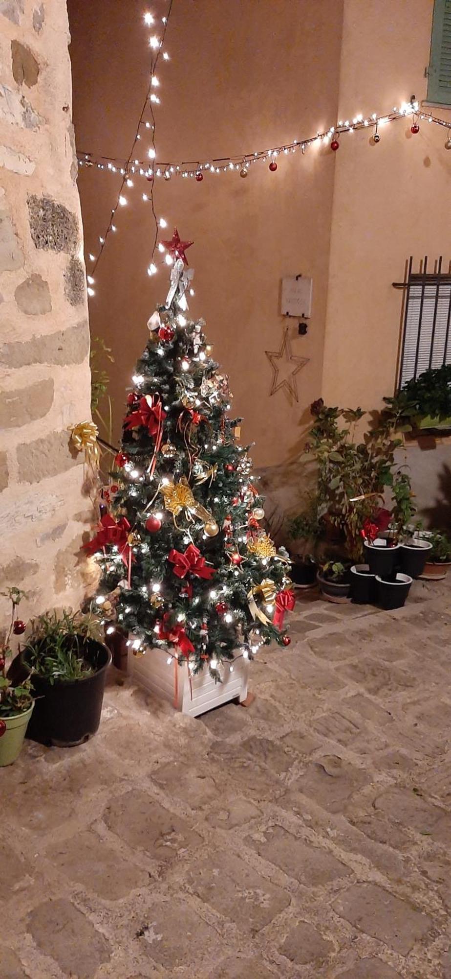 Gite Des Remparts Luceram Экстерьер фото